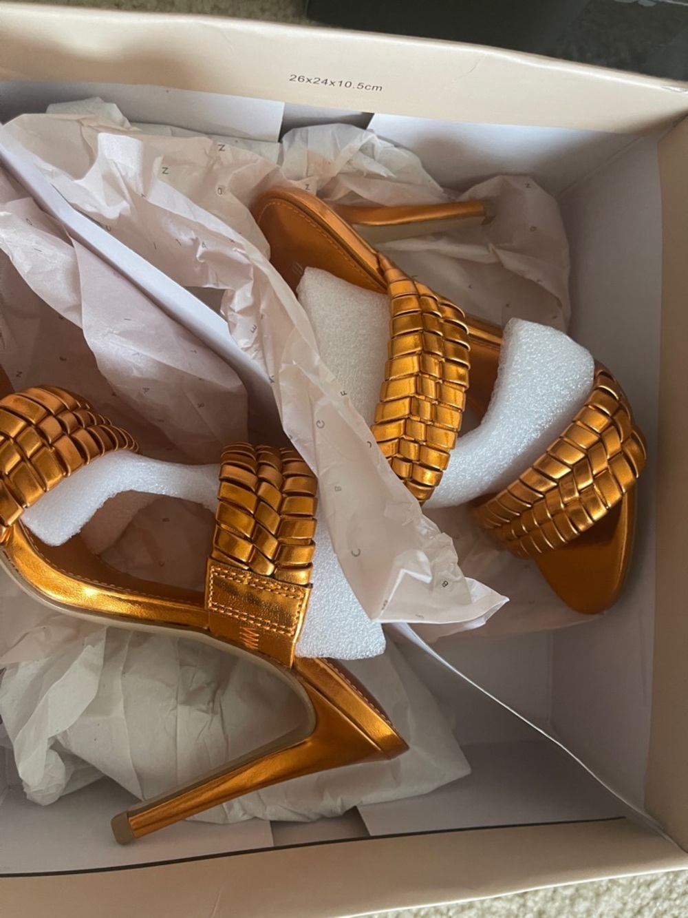 NWT BCBG Generation Metallic Orange Braided Slide Sandals - Picture 4 of 6